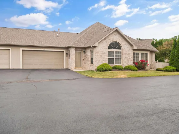 5214 Coventry Ln, Fort Wayne, IN 46804