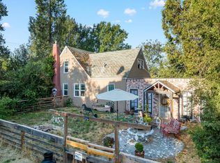 1966 Ross Ln, Medford, OR 97501