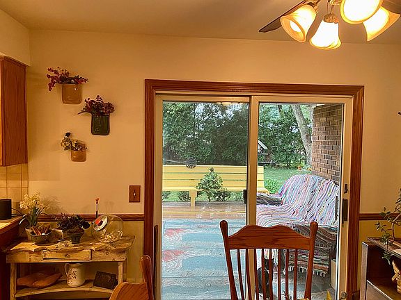 Deck off dining area.