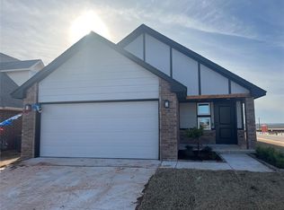 18317 Autumn Grove Dr, Edmond, OK 73012