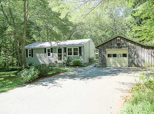 94 Hoxsie Rd, Richmond, RI 02892