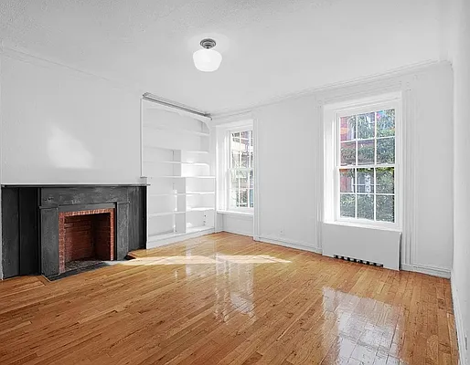 157 Christopher Street #4