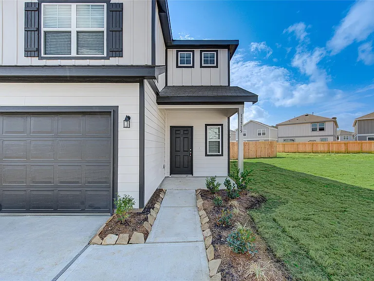11715 Braemar Village Dr — Photo 4