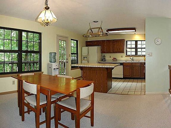 5th image of 8464 La Habra Ln