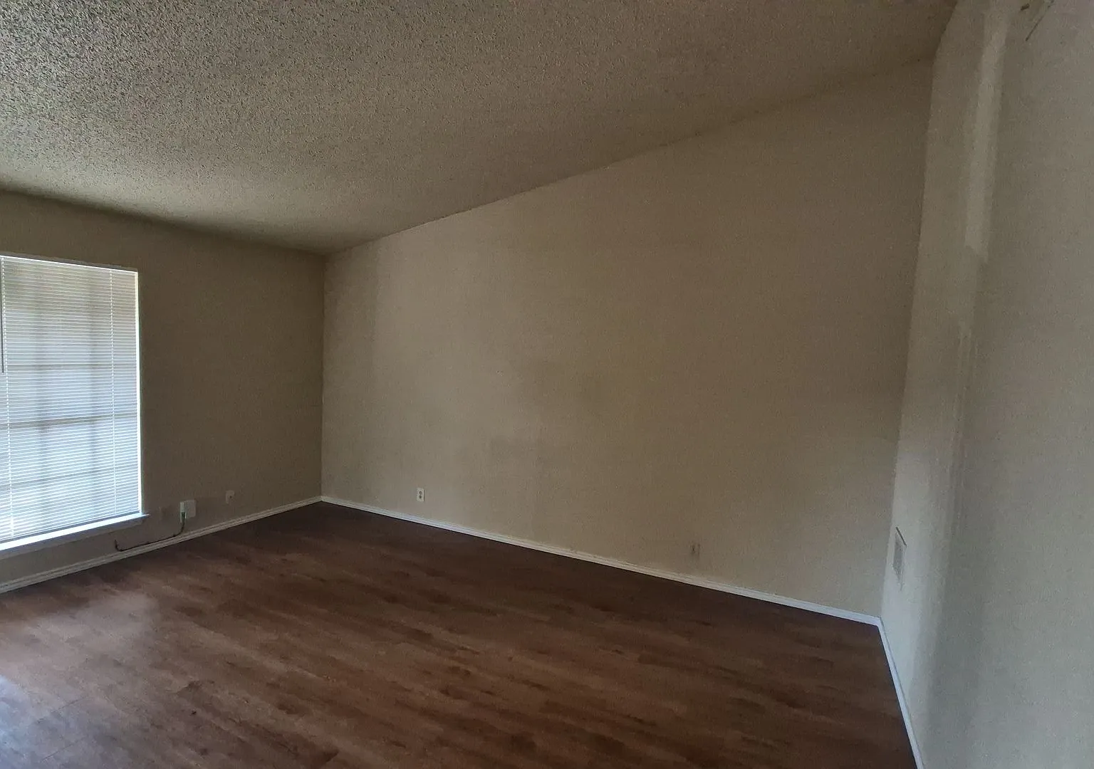 5201 Meadow Field #4, San Antonio, TX. 78250 — Photo 4