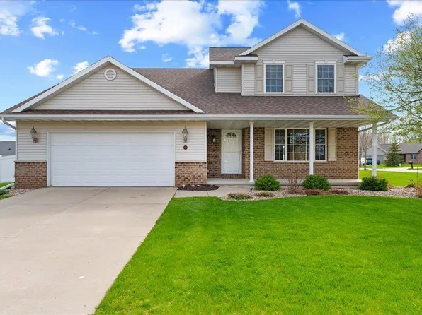 407 Waterview Rd, De Pere, WI 54115