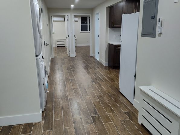 (undisclosed Address)