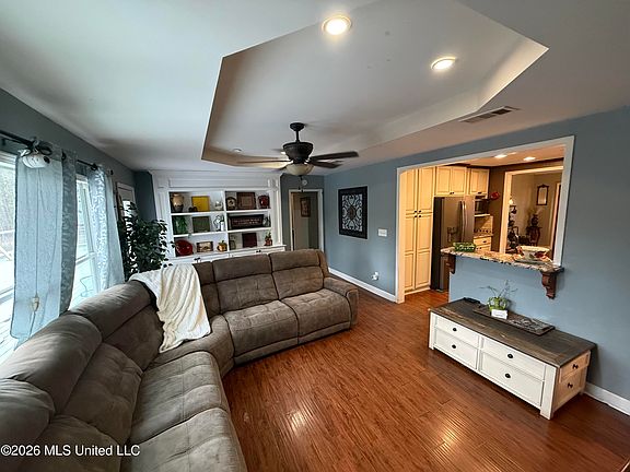 5th image of 4964 Blossom Hill Rd