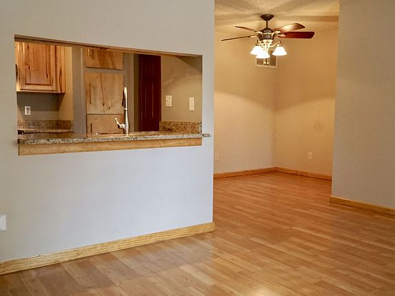 2nd image of 3501 Juan Tabo Blvd NE Unit L7