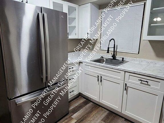 4th image of 131 NW 10th Ave