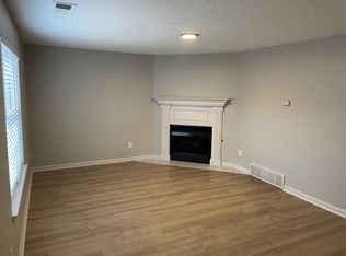 526 N Mendenhall Rd APT 106, Memphis, TN 38117