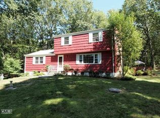 242 Redding Rd, Redding, CT 06896
