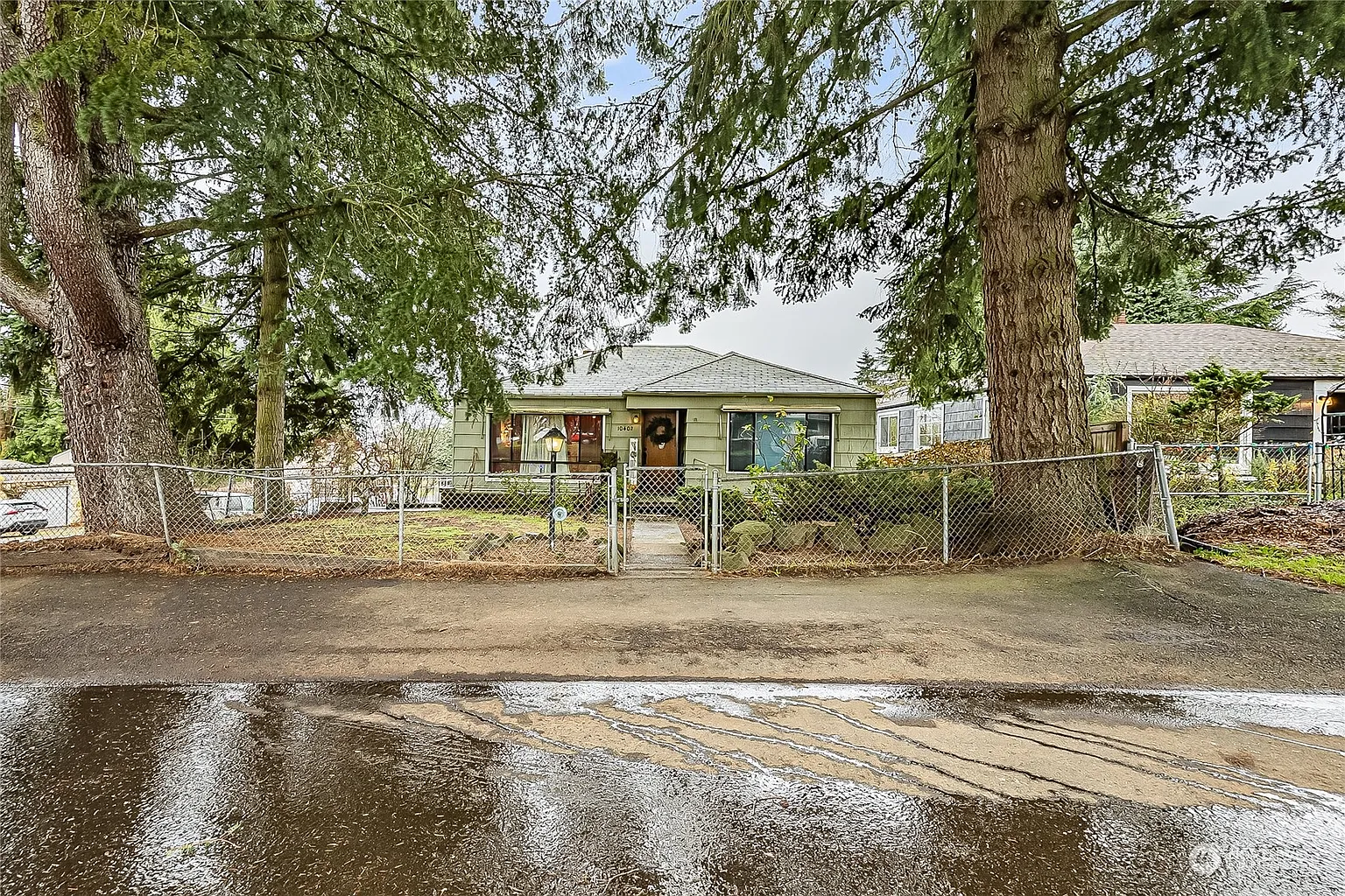 10402 Occidental Avenue S photo 1