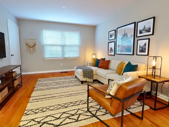 1417 W Front St APT D, Burlington, NC 27215