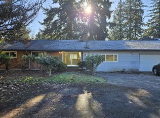 1925 NE 113th St, Seattle, WA 98125