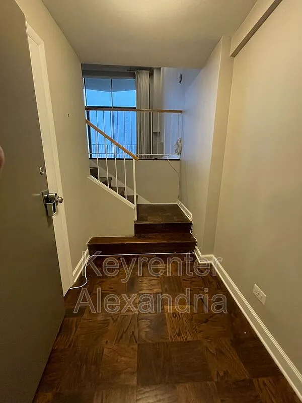 1 bed, 1.0 bath, 1140 sqft, $3,250 — Photo 3
