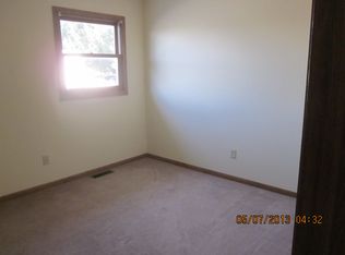 1120 Sunset Ter, Rochelle, IL 61068