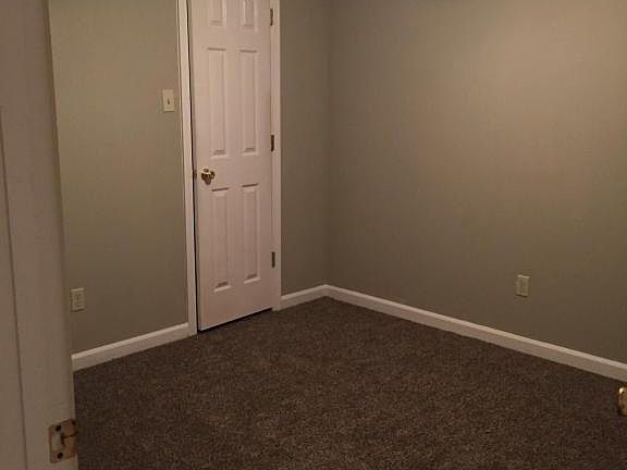 4th image of 5872 Garden Walk W