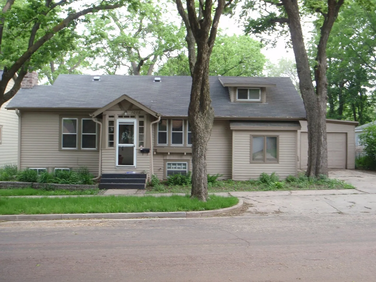 Updated Unique Charming Home! Next to Augustana! — Photo 1
