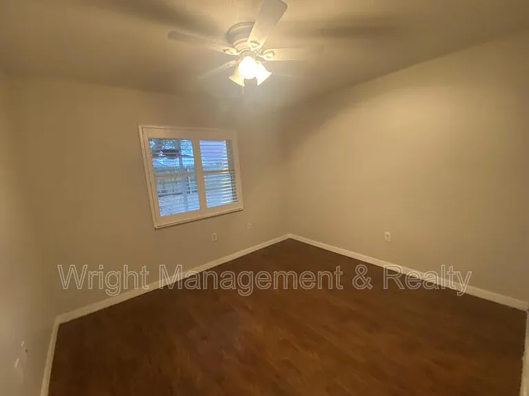 3217 Chalon St — Photo 16