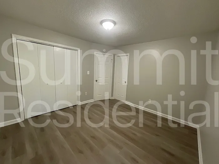 7189 Ravenwood Ln — Photo 17