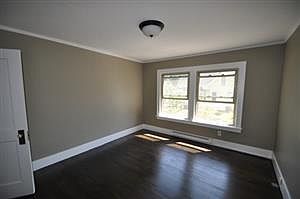 5th image of 1720 E Denny Way APT 208
