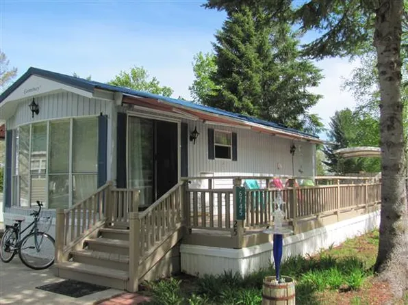 6745 San Juan #25, Alanson, MI 49706