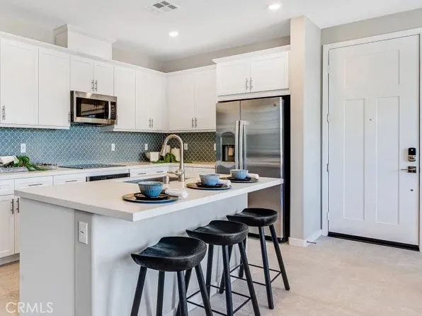 2763 E Amberley Privado, Ontario, CA 91762