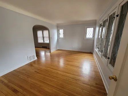 23119 Beech St — Photo 2