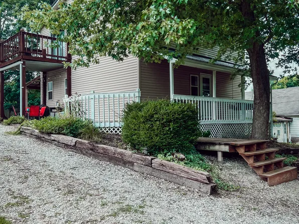 311 S 3rd St, Cayuga, IN 47928