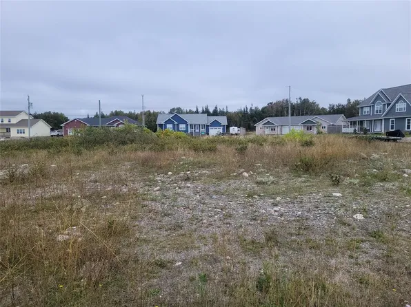 5 Ridgeview Avenue, Stephenville, NL A2N0B7