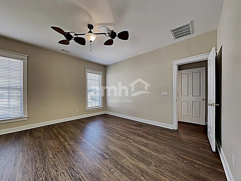 13640 Swinton Rd — Photo 10