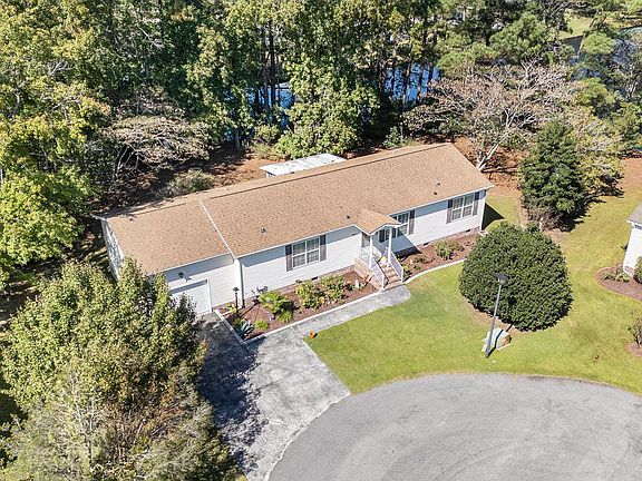 3rd image of 4441 Manitook Dr.