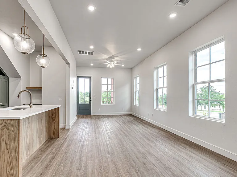 29595 E Ridge Rd #B — Photo 12