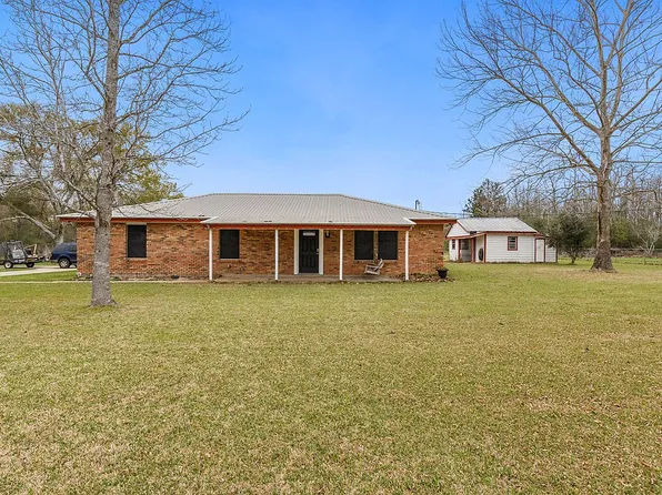 574 Cottage Ln, Church Pt, LA 70525