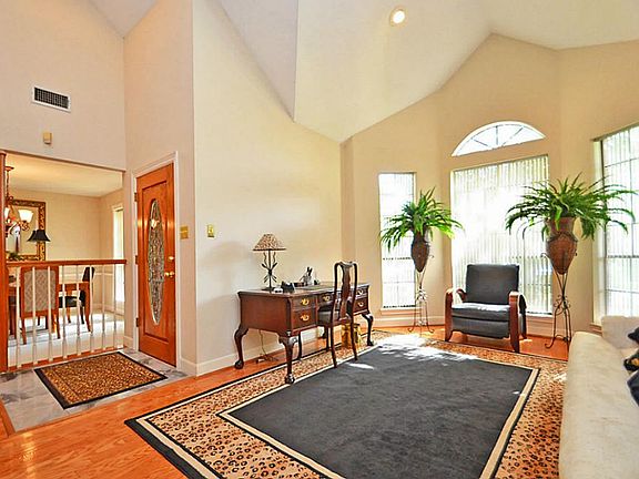 5th image of 3446 Mimosa Way