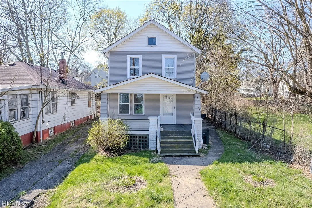 1138 7th Ave photo 1
