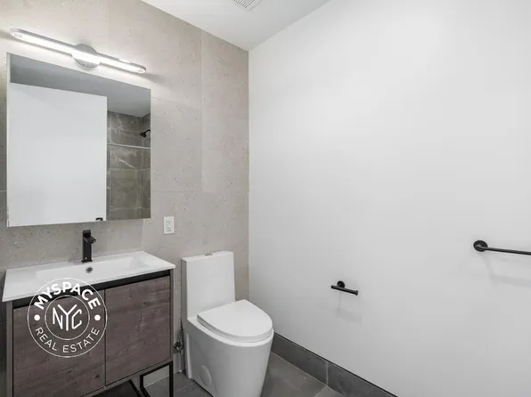 1499 Bedford Avenue image 13 of 46