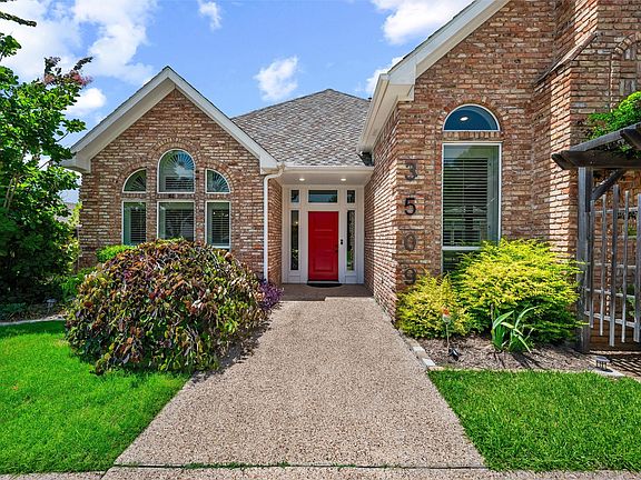 4th image of 3509 Mount Vernon Way