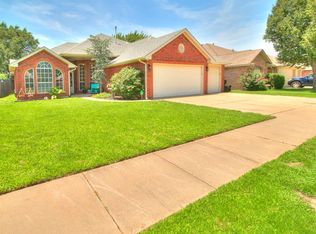 15613 Sandstone Ter, Oklahoma City, OK 73170