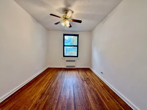 112-24 Northern Boulevard image 16 of 29