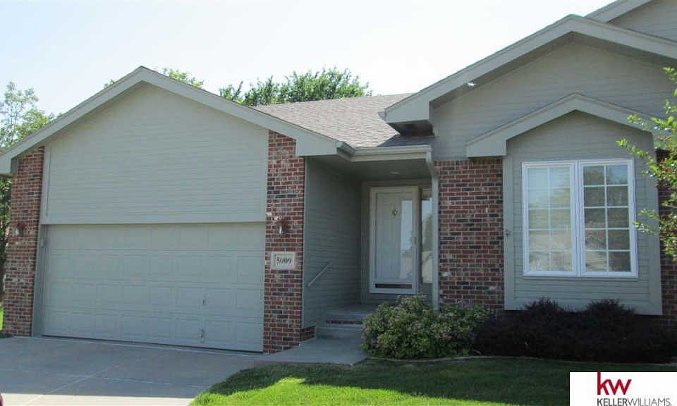 1st image of 5009 Lakeside Dr