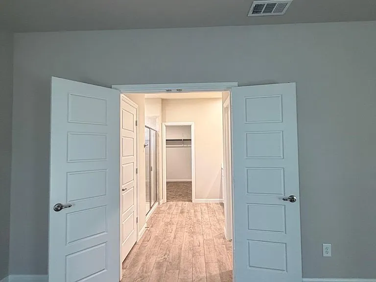 2300 Raleigh Point Dr — Photo 11
