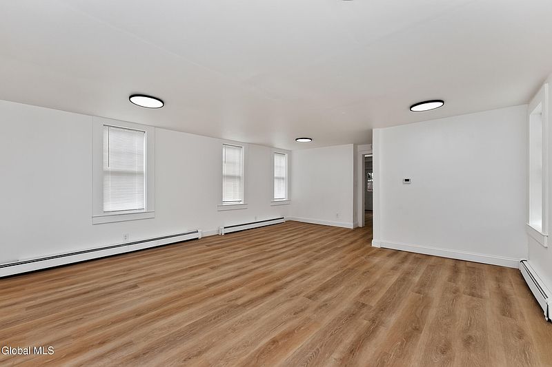 5th image of 20 7th Street