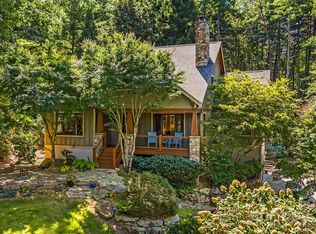 100 Village Pointe Ln, Asheville, NC 28803