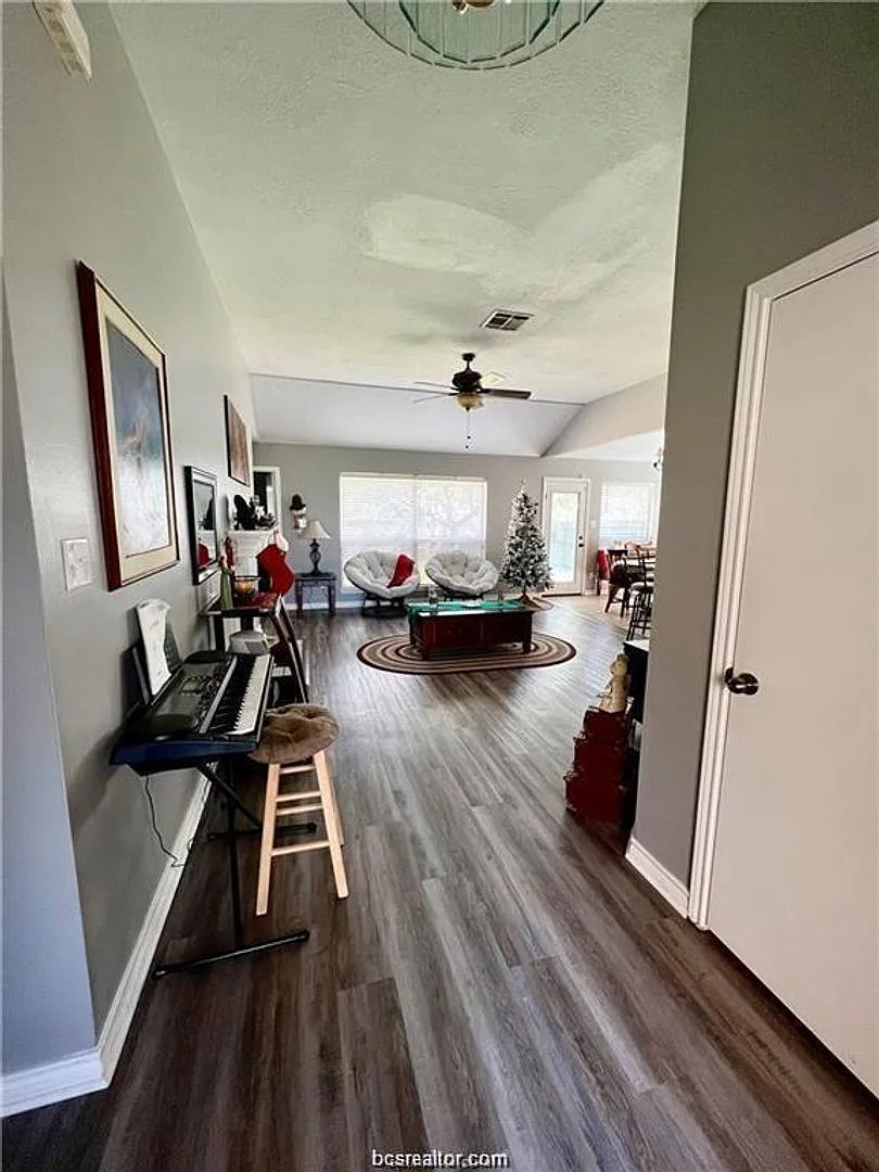 3605 Vienna Drive- Edelweiss Estates — Photo 3