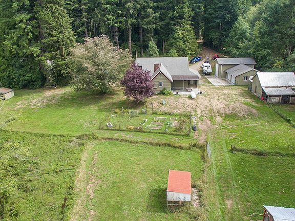 Front pasture looking back towards home