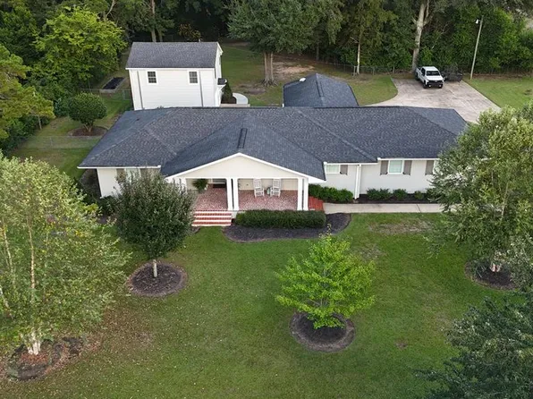 407 S Main St, Headland, AL 36345