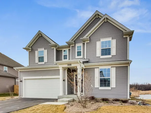 388 S Pointe Ave, South Elgin, IL 60177