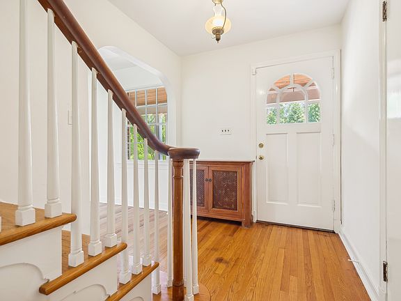 5th image of 135 Carter Rd